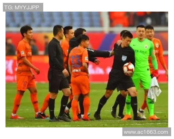 史宾威白鹰与北部吉隆勇士的精彩对决引发球迷热议与期待